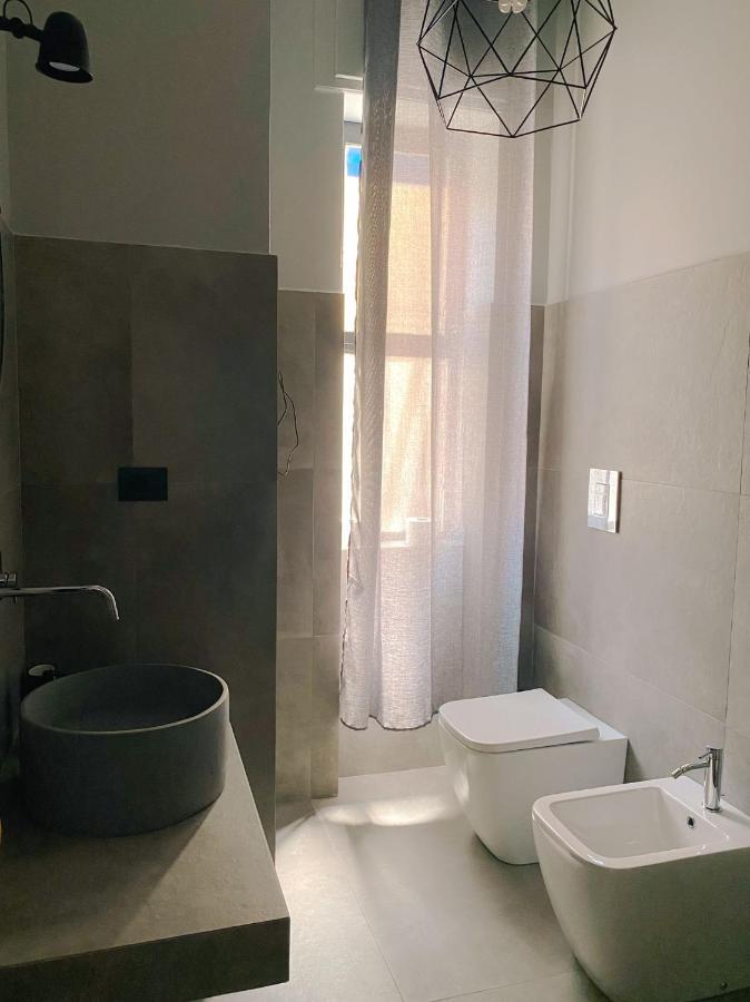 Duo Apartment サレルノ エクステリア 写真