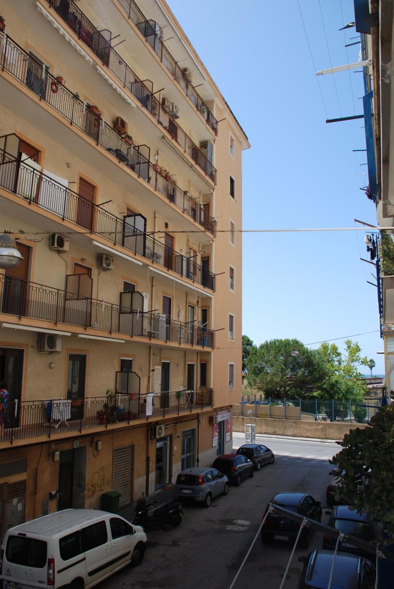 Duo Apartment サレルノ エクステリア 写真